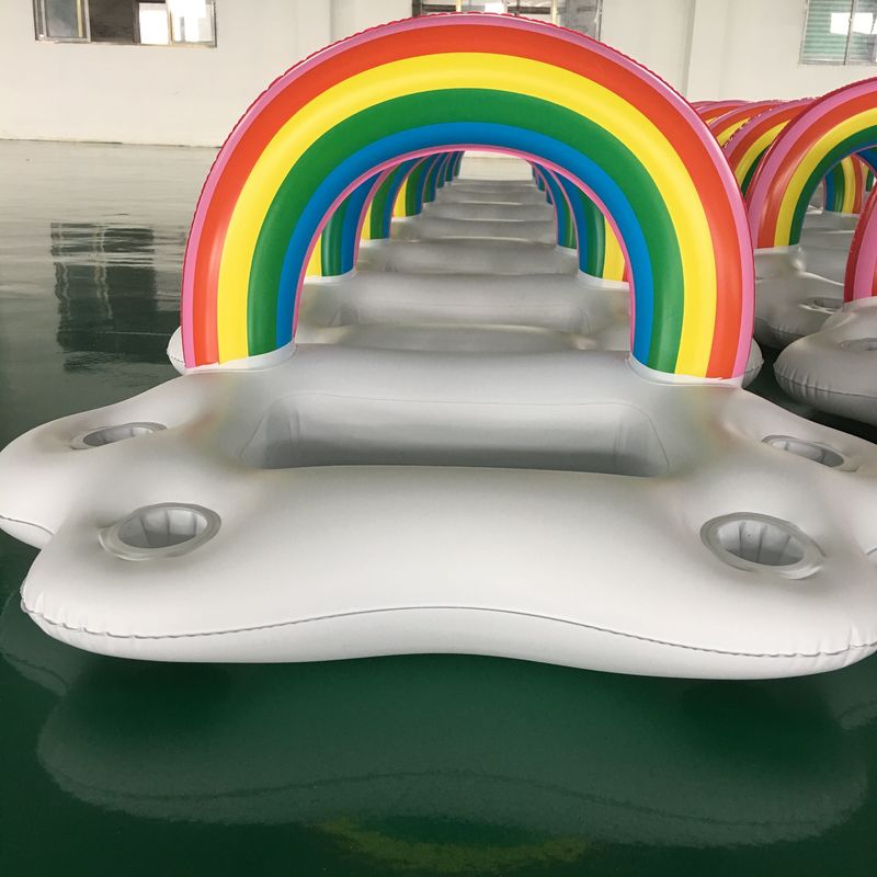 0.54kgs Piscina en forma de nube Fiesta flotante Contenedor de bebida flotante para piscina