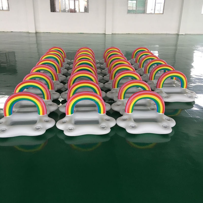 0.54kgs Piscina en forma de nube Fiesta flotante Contenedor de bebida flotante para piscina
