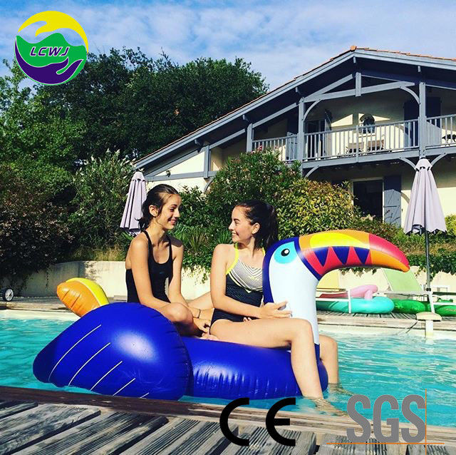 Color personalizado 100kg Piscina flotante Piscinas de agua tropical interiores