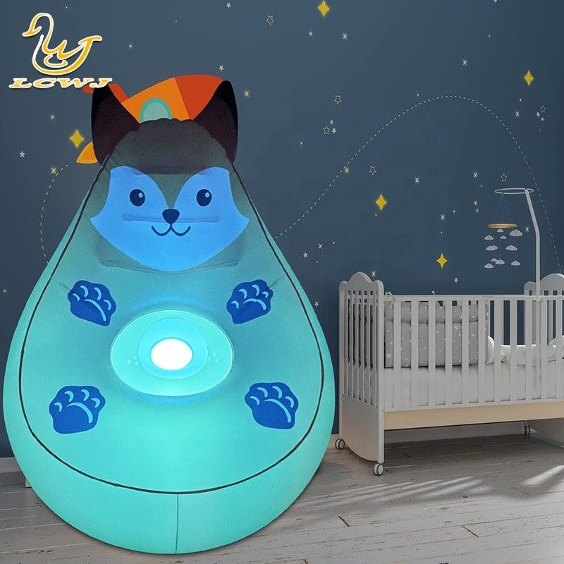 Carinosa silla de campamento de forma de zorro panda llena de aire Sofá de salón de aire plegable para niños