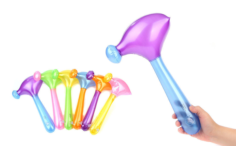 Color del arco iris 0.5kg Juguetes inflables de plástico 0.18mm Juguetes inflables de martillo